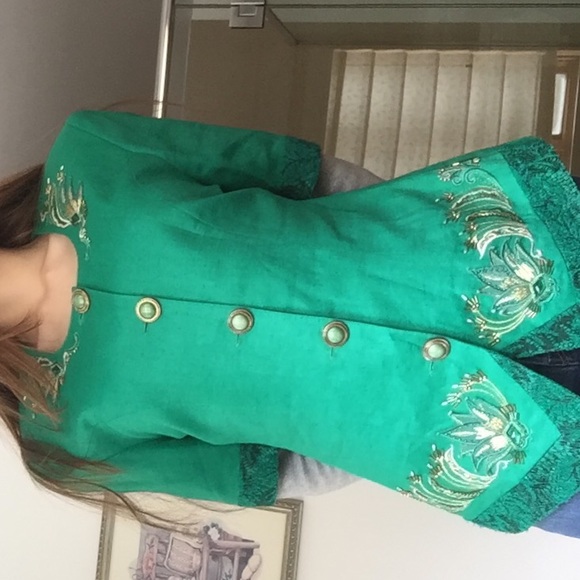 Gorgeous emerald green vintage top - Picture 3 of 9